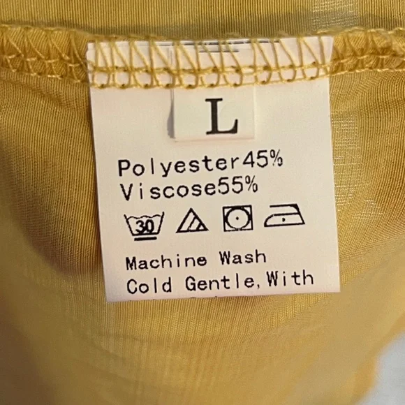 Yellow Lace Trim V-Neck Women's Top Size Large - Picture 7 of 7